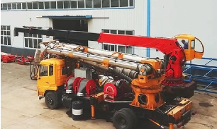 telescopic boom cranes