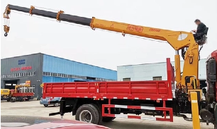 telescopic boom cranes