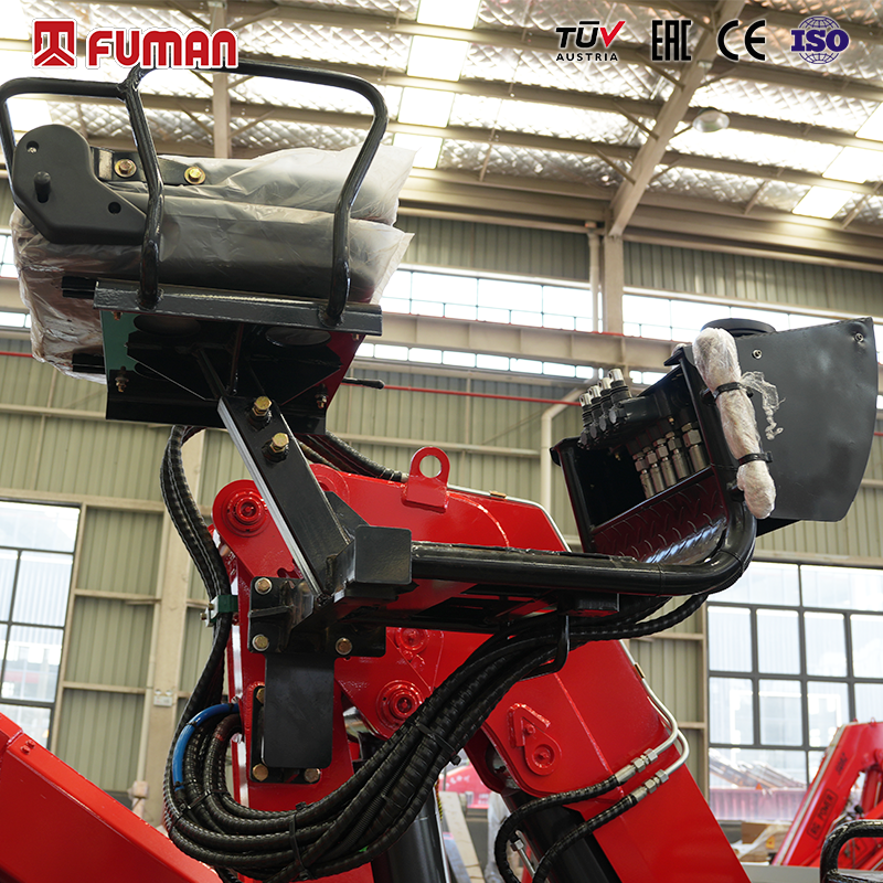knuckle boom cranes benefits