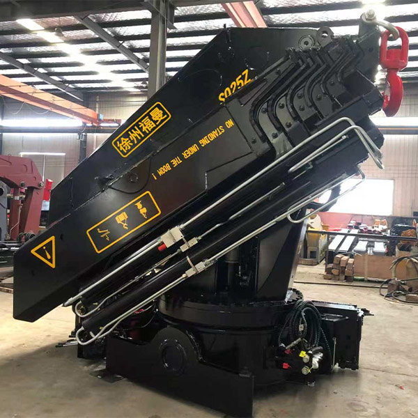 FUMAN 25 Ton Knuckle Boom Crane